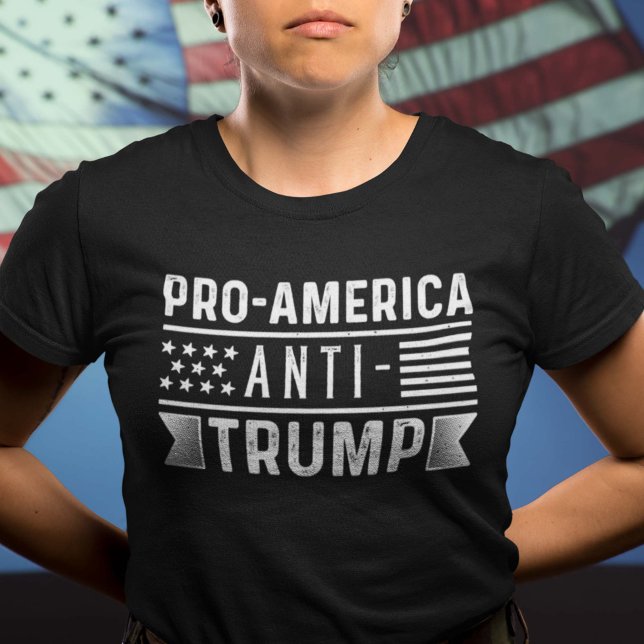 T-shirt Anti-Trump pro-américain (Créateur téléchargé)