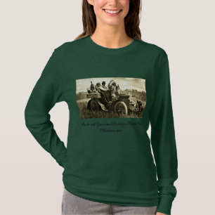 T-SHIRT APACHES ET GERONIMO CONDUISANT UNE VOITURE À MOTEU