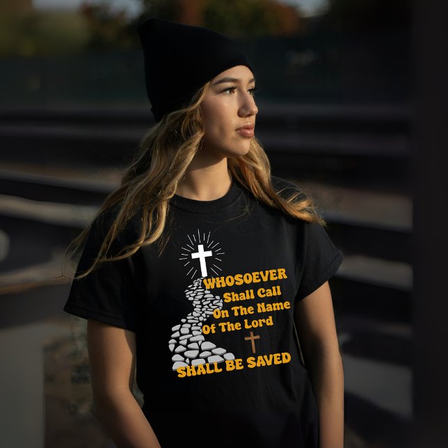 T-shirt "Appelez le Seigneur" Croix-Chrétienne brillante (Créateur téléchargé)
