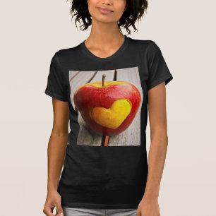T-shirt Apple