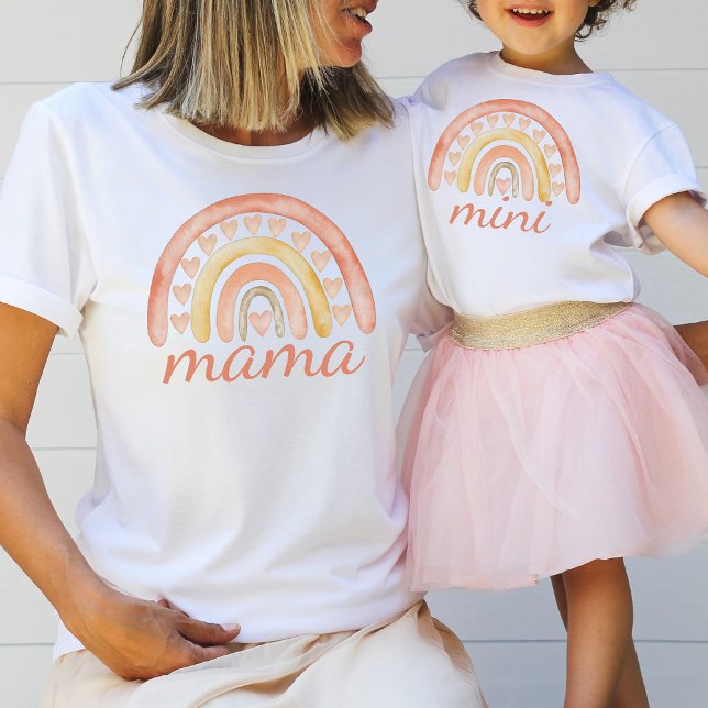 T-shirt Aquarelle Cute Boho Arc-en-ciel Mama Love Heart (Créateur téléchargé)