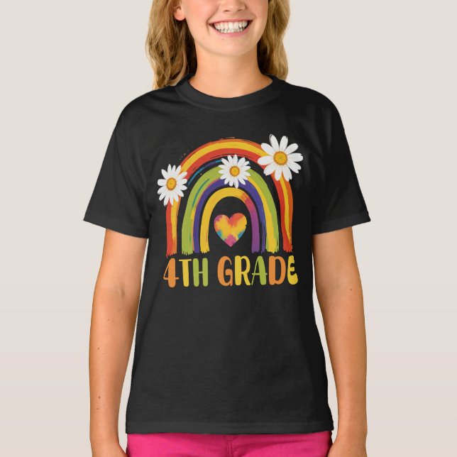 T-shirt Arc-en-ciel de quatrième année Retour à l'école 4e (Devant)