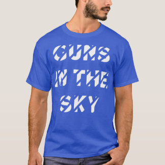 T-shirt Armes Dans Le Ciel Blanc