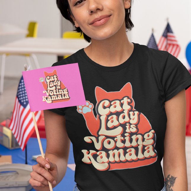 T-shirt Arrière Kamala en silhouette de chat colorée (Créateur téléchargé)