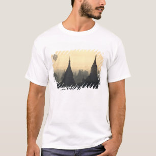 T-shirt Asie, Birmanie, (Myanmar), Pagan (Bagan), vent cha