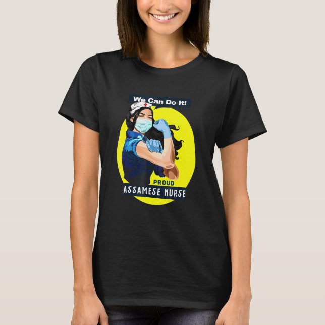 T-shirt Assamese Fier Travailleur De Première Ligne Rosie  (Devant)