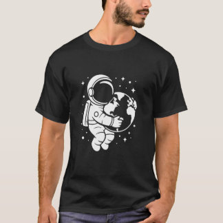 T-shirt Astronaut Holding Earth Space Graphic Art Design