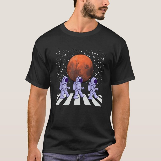 T-shirt Astronauts in Walking in Space Occupy Mars (Devant)