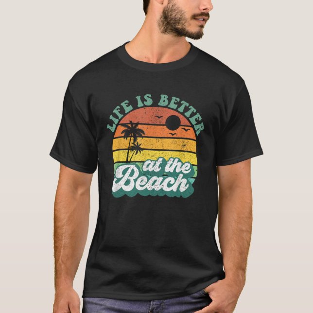 T-shirt At The Beach Tropical Retro Sunset Palm Trees (Devant)
