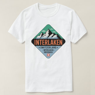 T-shirt au badge de la montagne d'Interlaken Suiss