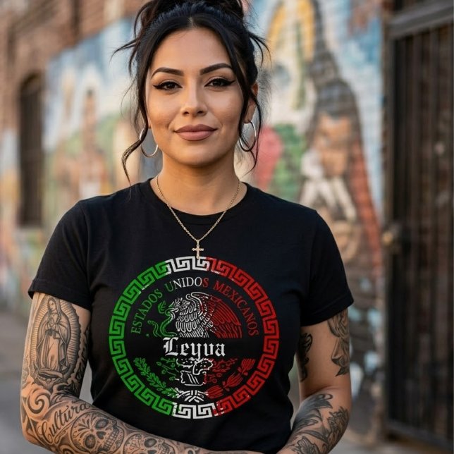 T-shirt au nom de famille Leyva (Leyva Last name T-shirt)