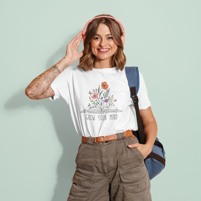 T-shirt Augmentez votre esprit Boho Fleur sauvage et livre (Créateur téléchargé)