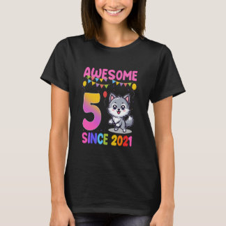 T-shirt Awesome Since 2021 Wolf Animal Theme 5th Birthday