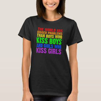 T-shirt Backprint The world has bigger problems than LGBTQ