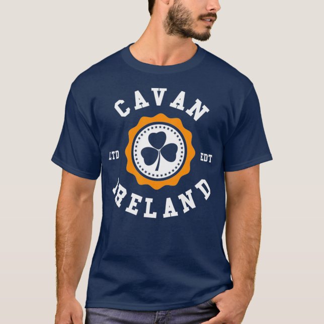 T-shirt Badge irlandais Shamrock CAVAN Irlande (Devant)