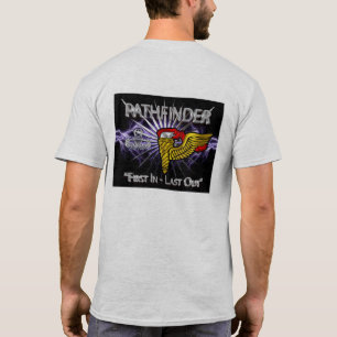 T-shirt Badge Pathfinder - "Premier En Dernier"