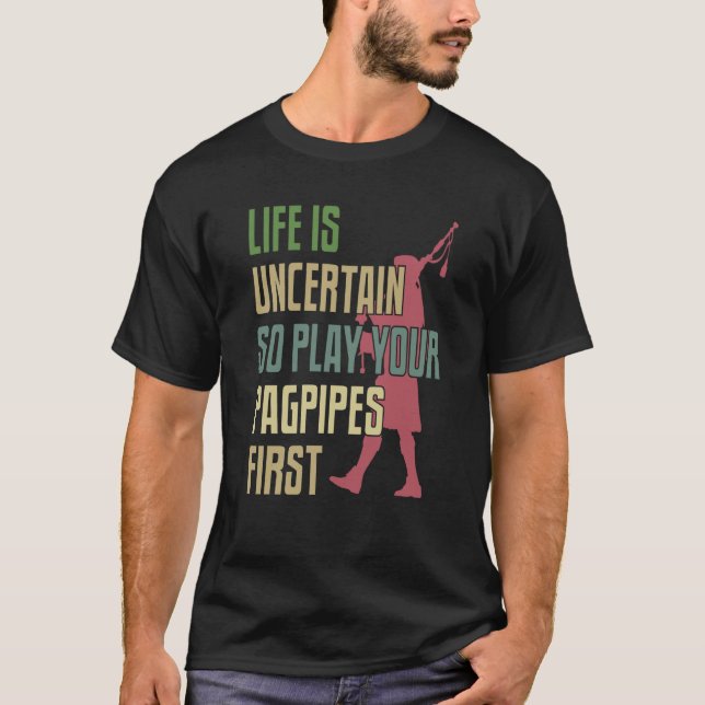 T-shirt Bagpipes Player Retro Style (Devant)