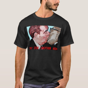 T-shirt Baiser de Brezhnev et d'Honecker, galerie de côt