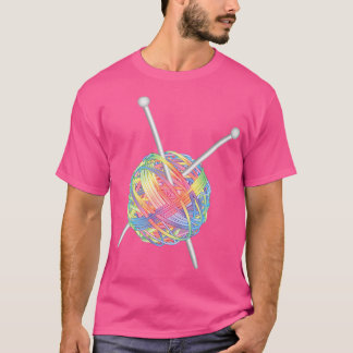 T-shirt Ball Of Wool With Rainbow Knitting Needles
