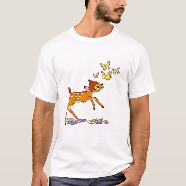 T-shirt Bambi jouant aux papillons (Devant)