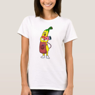 T-shirt Banana en coiffeur avec sèche-cheveux