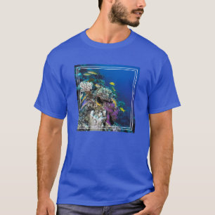 T-shirt Banc de rougets autour d'un petit corail