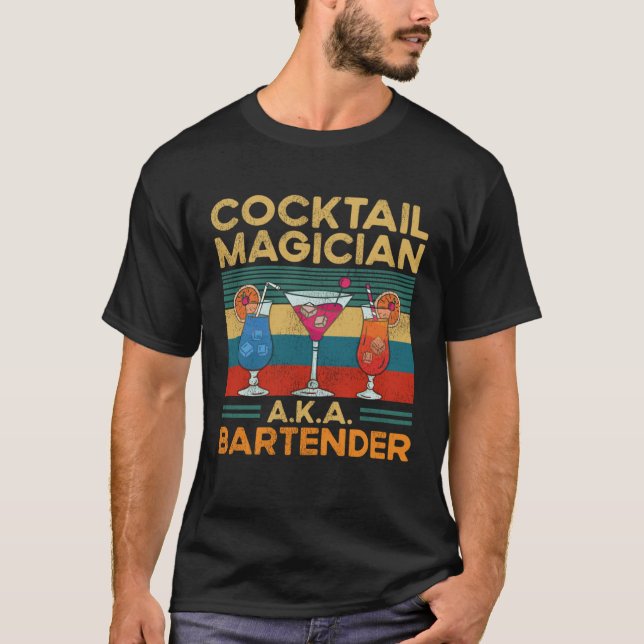 T-shirt Bartender Mixologue Magicien de cocktail A K A Bar (Devant)