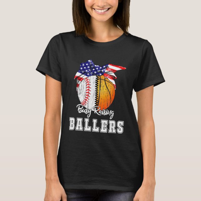 T-shirt Baseball Basketball Mom Busy Raising Ballers Ameri (Devant)