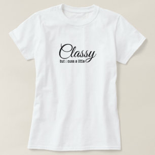 T-shirt basique pour femme élégant mais avec un pe