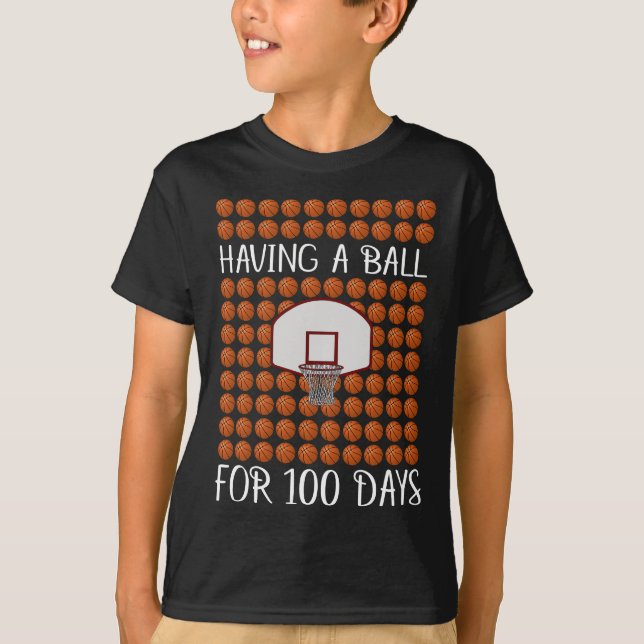 T-shirt basket-ball avec une balle pendant 100 jours d'éco (Devant)