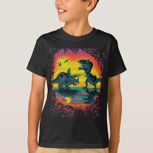 T-shirt BATAILLE ÉPIQUE de DINOSAURE à l'aube (Devant)