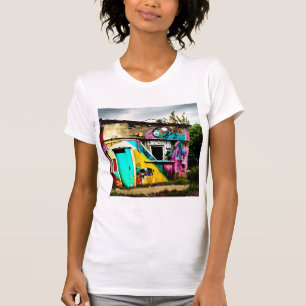 T-shirt Beauté en destruction Graffiti colorés abandonnés
