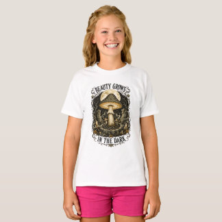 T-shirt Beauté qui grandit dans le champignon vintage somb