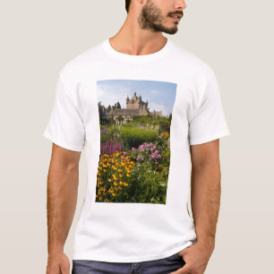 T-shirt Beaux jardins et célèbre château en Ecosse