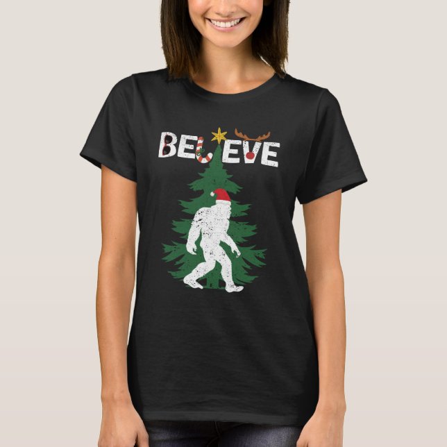 T-shirt Believe Bigfoot Sasquatch Yeti Christmas Hat (Devant)