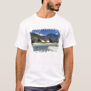 T-shirt Bhoutan, Punaka. Le fleuve Mo Chhu passe devant
