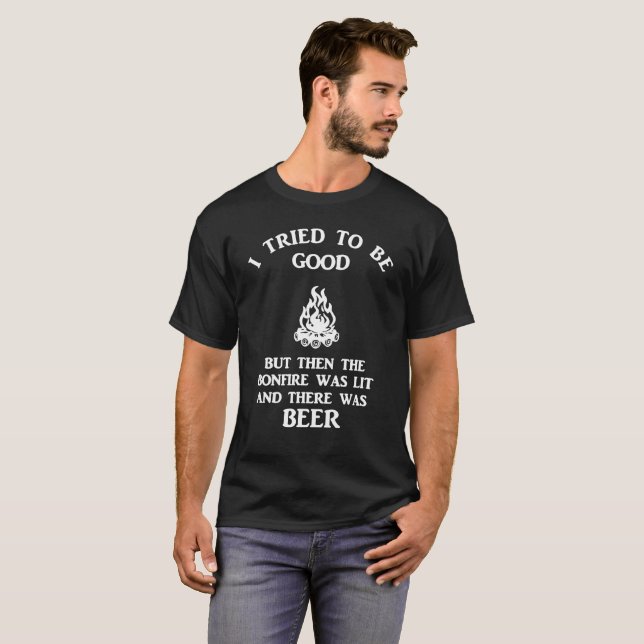 T-shirt Bière et chemise de camping (Devant entier)