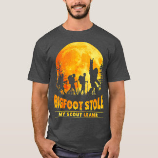 T-shirt Bigfoot a volé mon chef scout Randonnée Halloween 