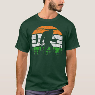 T-shirt Bigfoot Fishing St Patrick Day Pêcheur Vintage P