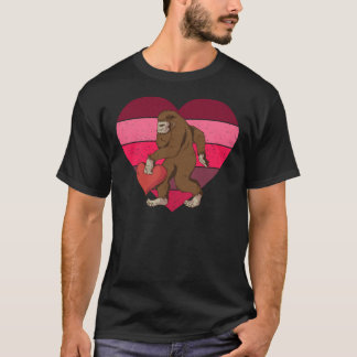 T-shirt Bigfoot Heart Funny Valentine Day Love Sasquatch Y