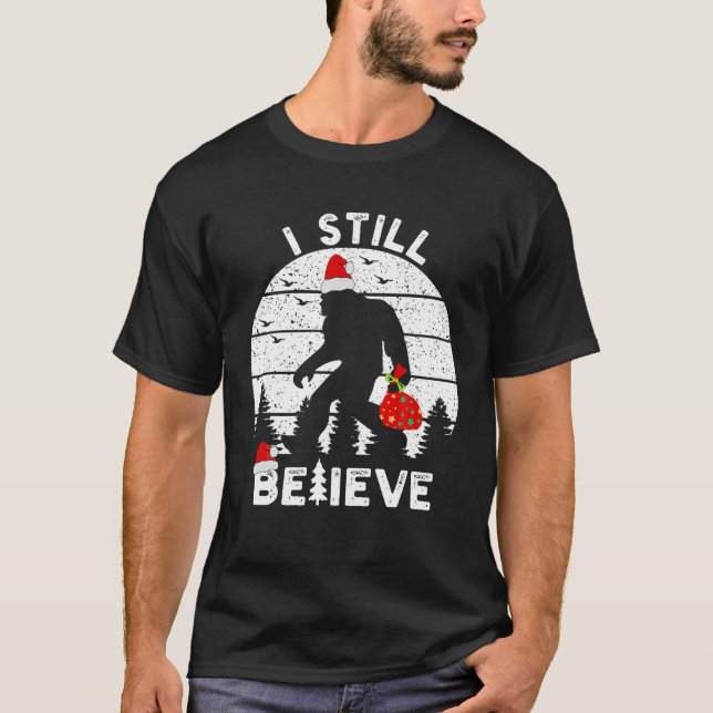 T-shirt Bigfoot Sasquatch Yeti Croire santa chapeau Noël (Devant)