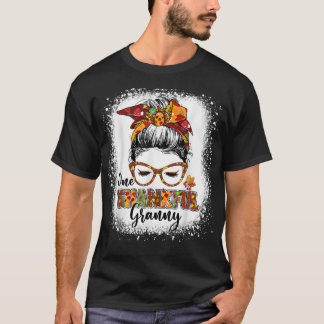 T-shirt Bleached One granny remerciant désordre chaise bun