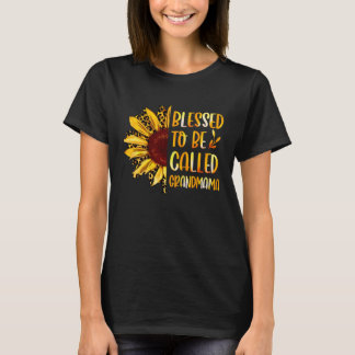 T-shirt Blessed To Be Called Grandmama Cute Sunflower Moth