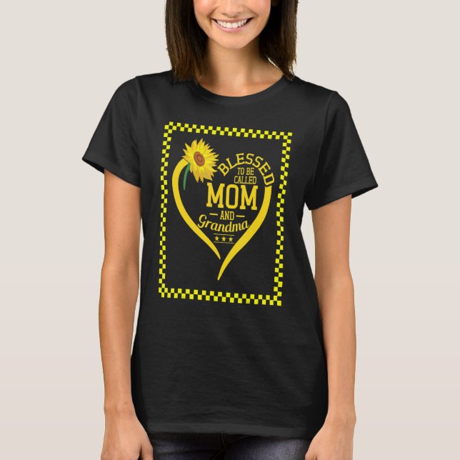 T-shirt Blessed to Be Called Mom and Grandma Mothers Day S (Devant)