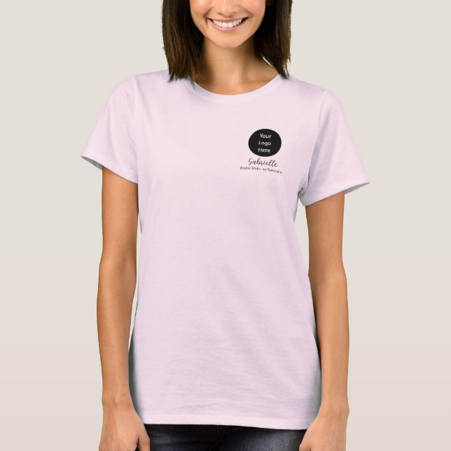 T-shirt Blush Pink Script Logo Makeup Staff  (Devant)
