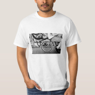 T-Shirt BMX vélo skate park graffiti noir