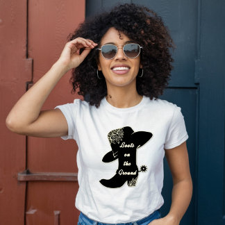 T-shirt Bottes sur le sol-Floral Casquette Cowboy, Bottes