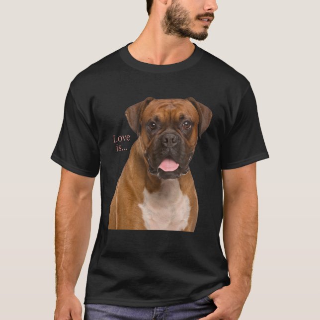 T-shirt Boxer Chien Chien Maman Papa L'Amour C'Est Du Chie (Devant)