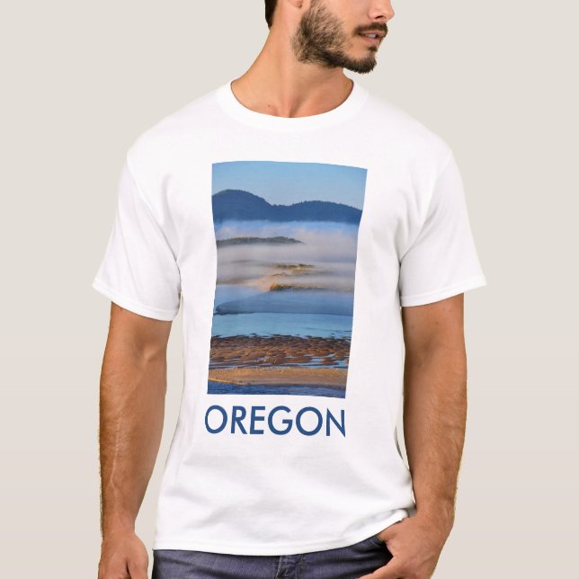 T-shirt Brouillard matinal sur Netarts Bay, OU (Devant)