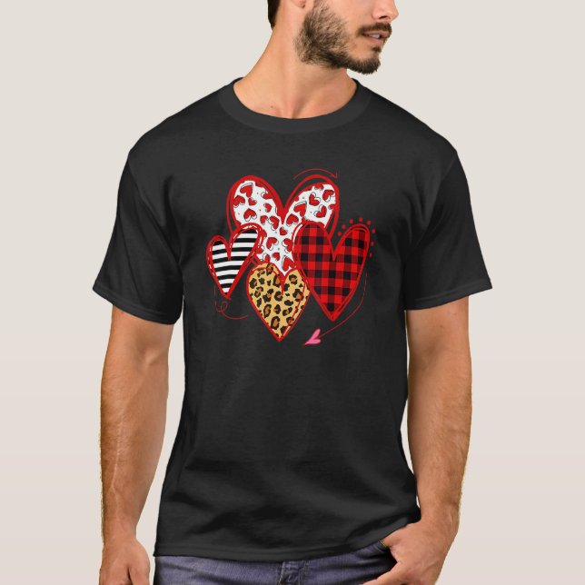 T-shirt Buffalo Red Black Plaid And Leopard Hearts Valenti (Devant)